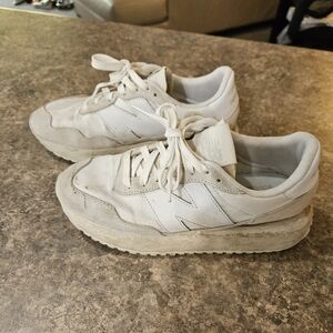 New Balance 237 Women’s Sneakers – White, Size 7.5 US